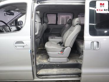 2018 - hyundai grand starex