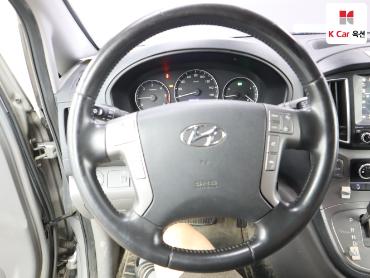 2018 - hyundai grand starex