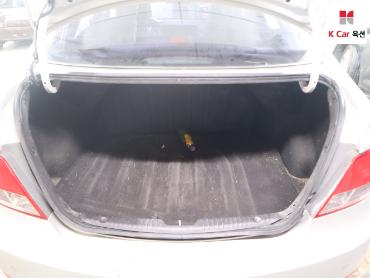 2016 - hyundai accent