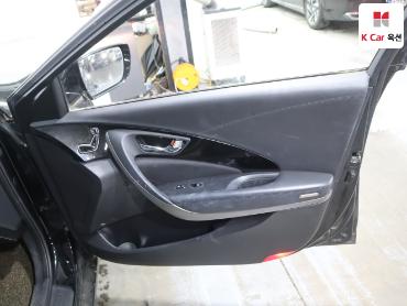 2011 - hyundai grandeur