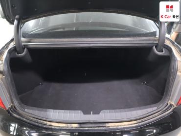 2011 - hyundai grandeur