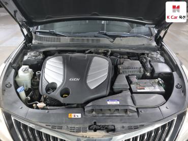 2011 - hyundai grandeur