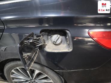 2011 - hyundai grandeur