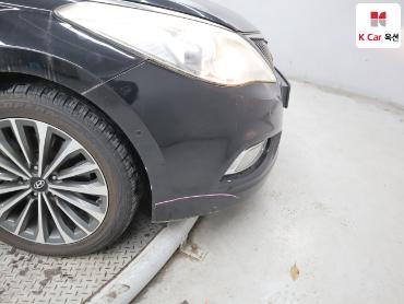 2011 - hyundai grandeur