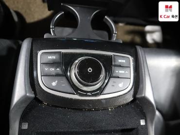 2011 - hyundai grandeur