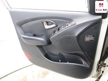 2012 - hyundai tucson