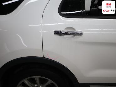2017 - ford explorer