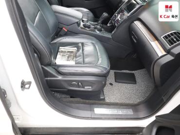 2017 - ford explorer