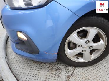 2016 - chevrolet spark