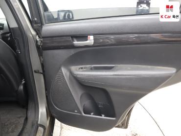 2011 - kia sorento