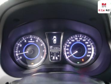 2012 - hyundai grandeur