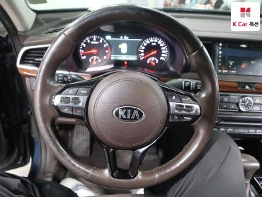 2017 - kia k7
