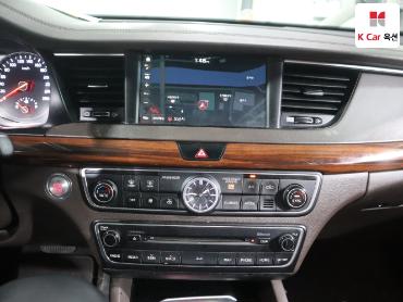 2017 - kia k7