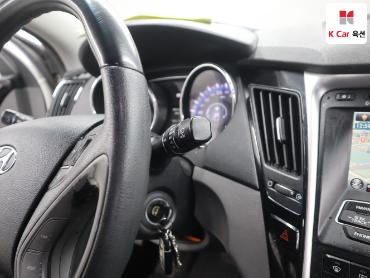 2010 - hyundai sonata