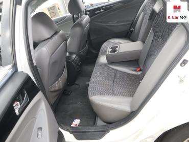 2010 - hyundai sonata
