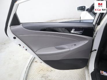 2010 - hyundai sonata