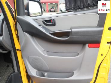 2019 - hyundai grand starex