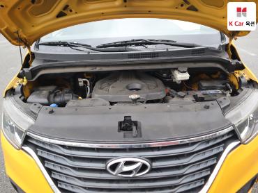 2019 - hyundai grand starex