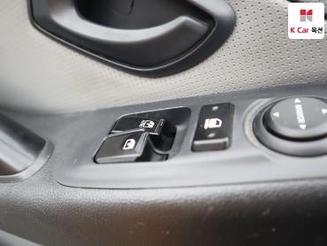 2019 - hyundai grand starex