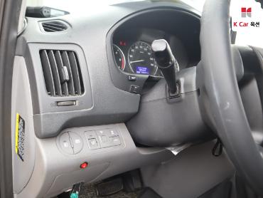 2019 - hyundai grand starex