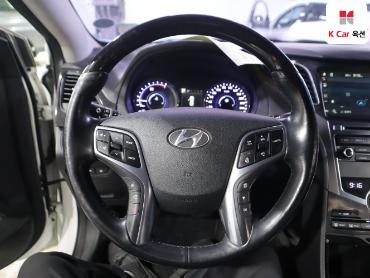 2016 - hyundai grandeur
