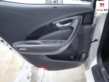 2016 - hyundai grandeur