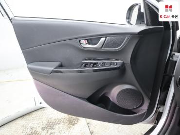 2020 - hyundai kona