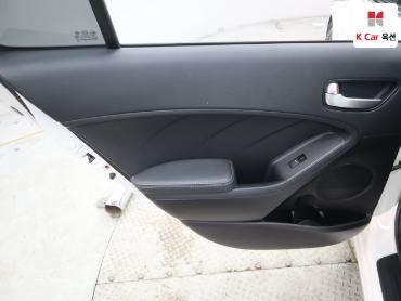 2016 - kia k3
