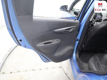 2017 - chevrolet spark