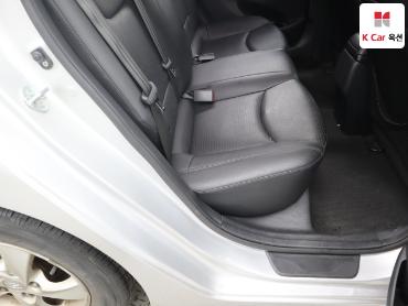 2014 - hyundai avante