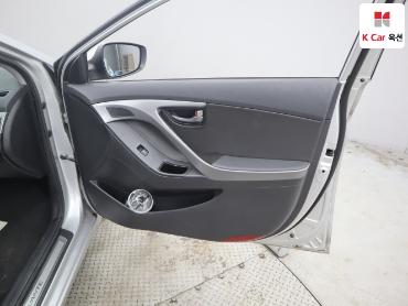 2014 - hyundai avante