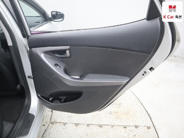 2014 - hyundai avante