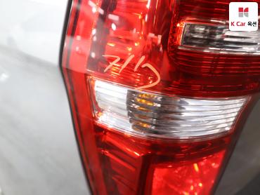 2011 - hyundai grand starex