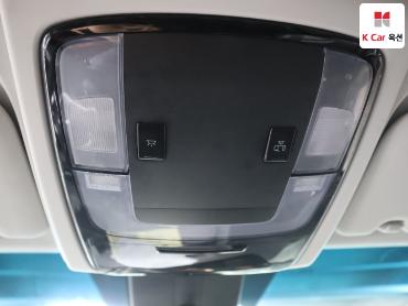 2022 - hyundai staria