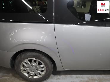 2022 - hyundai staria