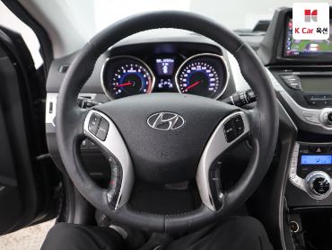 2012 - hyundai avante