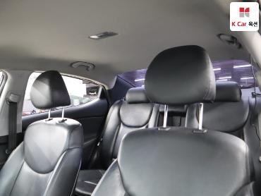 2012 - hyundai avante