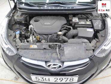 2012 - hyundai avante