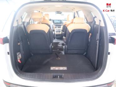 2023 - kia carnival
