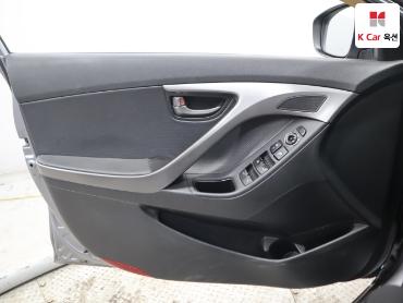 2013 - hyundai avante