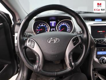 2013 - hyundai avante