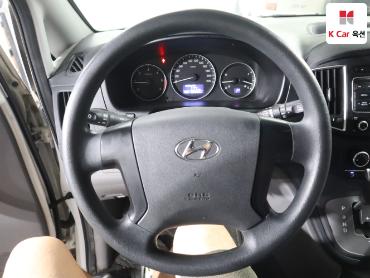 2021 - hyundai grand starex