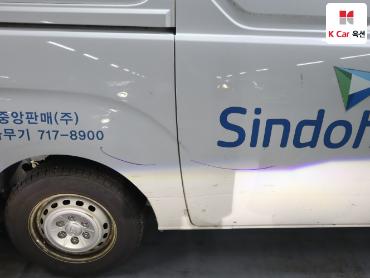 2021 - hyundai grand starex
