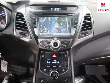 2014 - hyundai avante