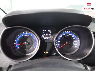 2014 - hyundai avante