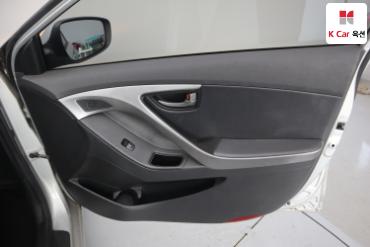 2013 - hyundai avante