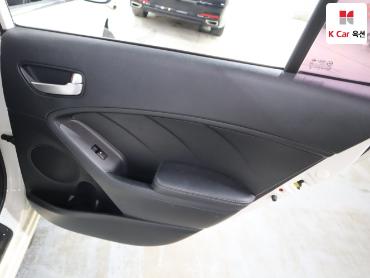 2015 - kia k3