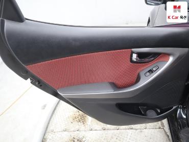 2011 - hyundai avante