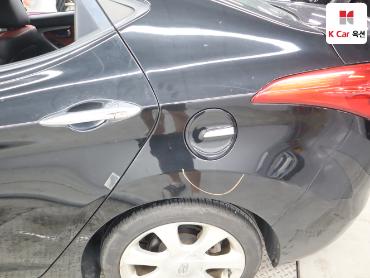 2011 - hyundai avante
