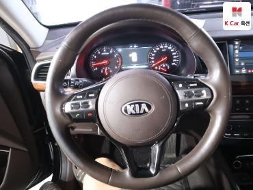 2017 - kia k7